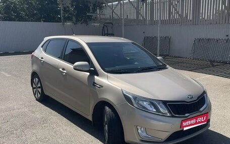 KIA Rio III рестайлинг, 2013 год, 1 090 000 рублей, 2 фотография