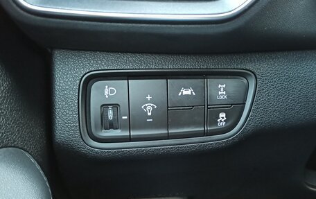 Hyundai Santa Fe IV, 2019 год, 3 050 000 рублей, 12 фотография