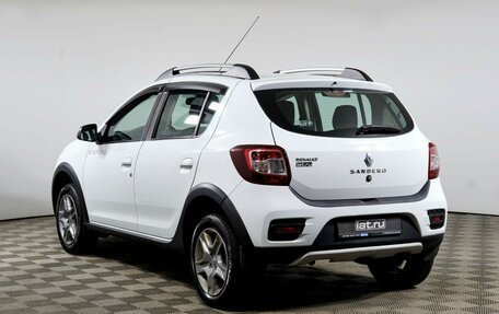 Renault Sandero II рестайлинг, 2018 год, 965 000 рублей, 7 фотография