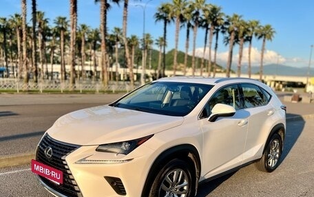 Lexus NX I, 2017 год, 3 450 000 рублей, 3 фотография
