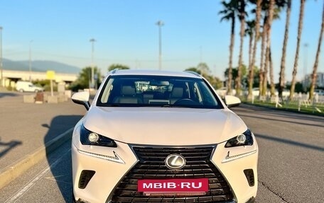 Lexus NX I, 2017 год, 3 450 000 рублей, 10 фотография