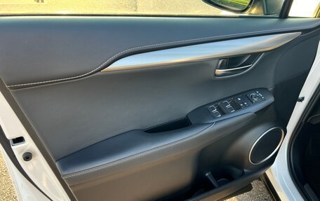 Lexus NX I, 2017 год, 3 450 000 рублей, 19 фотография