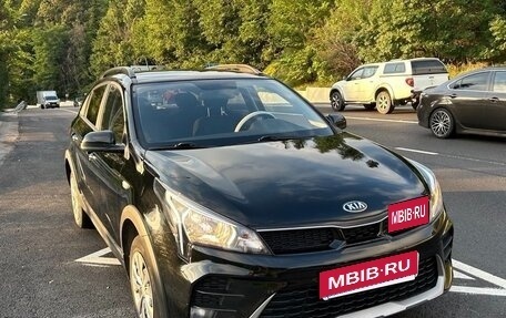 KIA Rio IV, 2021 год, 1 590 000 рублей, 1 фотография