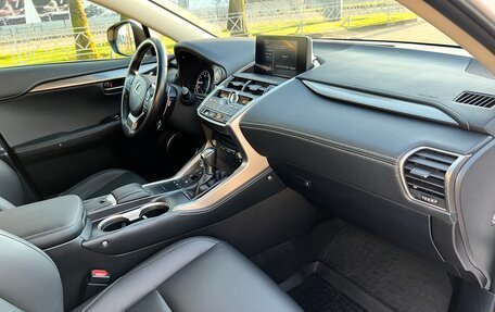 Lexus NX I, 2017 год, 3 450 000 рублей, 26 фотография