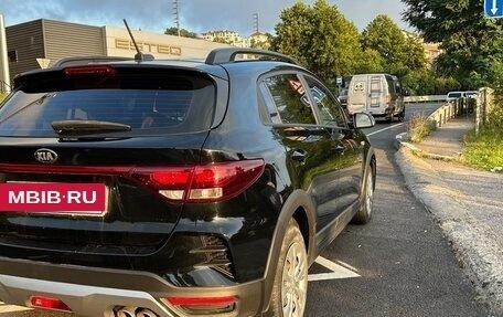 KIA Rio IV, 2021 год, 1 590 000 рублей, 2 фотография