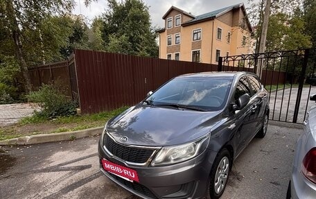 KIA Rio III рестайлинг, 2012 год, 700 000 рублей, 2 фотография