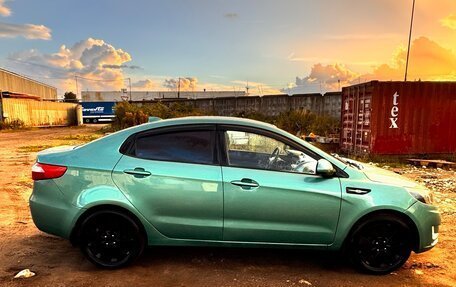 KIA Rio III рестайлинг, 2011 год, 500 000 рублей, 4 фотография