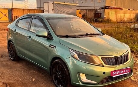 KIA Rio III рестайлинг, 2011 год, 500 000 рублей, 3 фотография