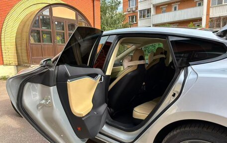 Tesla Model S I, 2012 год, 3 000 000 рублей, 6 фотография