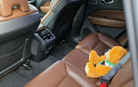 Volvo XC60 II, 2020 год, 3 980 000 рублей, 13 фотография