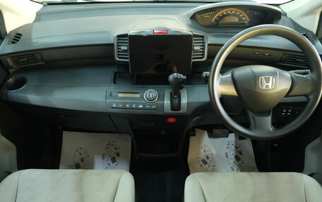 Honda Freed I, 2008 год, 1 059 000 рублей, 14 фотография