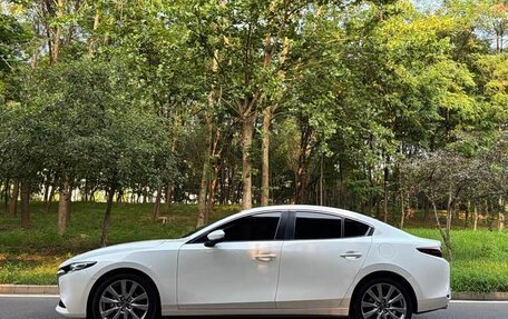 Mazda 3, 2022 год, 1 376 000 рублей, 4 фотография