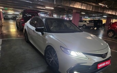 Toyota Camry, 2021 год, 3 555 000 рублей, 1 фотография