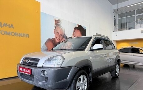 Hyundai Tucson III, 2006 год, 659 000 рублей, 1 фотография