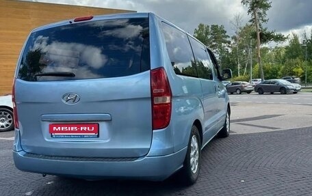 Hyundai Grand Starex Grand Starex I рестайлинг 2, 2011 год, 999 000 рублей, 9 фотография