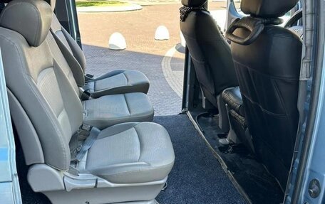 Hyundai Grand Starex Grand Starex I рестайлинг 2, 2011 год, 999 000 рублей, 17 фотография