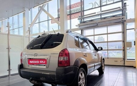 Hyundai Tucson III, 2006 год, 659 000 рублей, 6 фотография