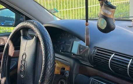 Audi A4, 1997 год, 525 000 рублей, 6 фотография