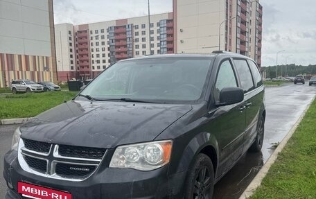 Dodge Caravan V, 2011 год, 1 000 000 рублей, 2 фотография