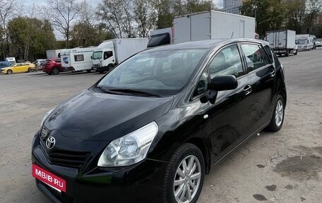 Toyota Verso I, 2011 год, 1 099 999 рублей, 10 фотография