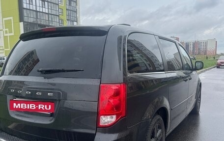 Dodge Caravan V, 2011 год, 1 000 000 рублей, 7 фотография