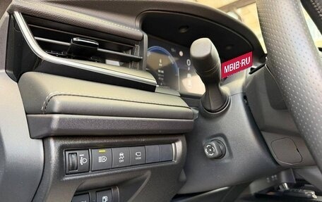 Toyota Camry, 2026 год, 3 960 000 рублей, 10 фотография