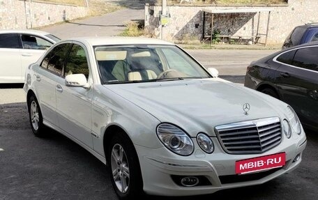 Mercedes-Benz E-Класс, 2008 год, 1 000 000 рублей, 9 фотография