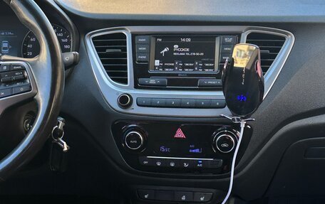 Hyundai Solaris II рестайлинг, 2019 год, 1 500 000 рублей, 12 фотография