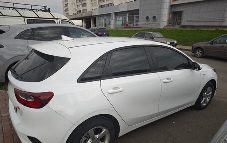 KIA cee'd III, 2022 год, 1 940 000 рублей, 3 фотография