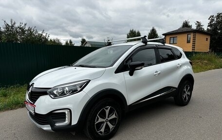 Renault Kaptur I рестайлинг, 2019 год, 1 000 000 рублей, 1 фотография