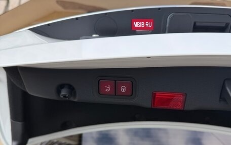 Mercedes-Benz E-Класс, 2020 год, 3 850 000 рублей, 9 фотография