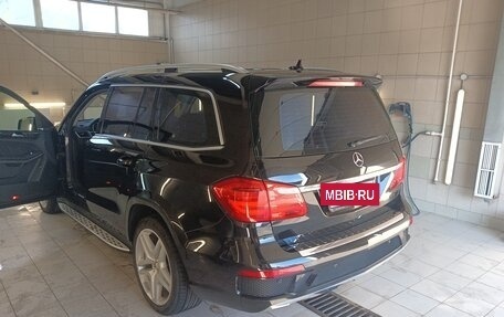 Mercedes-Benz GL-Класс, 2014 год, 3 000 000 рублей, 5 фотография