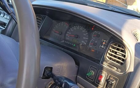 Mitsubishi Delica IV, 1997 год, 600 000 рублей, 4 фотография