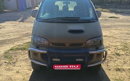 Mitsubishi Delica IV, 1997 год, 600 000 рублей, 5 фотография