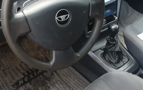 Daewoo Nexia I рестайлинг, 2011 год, 650 000 рублей, 6 фотография