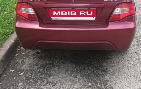 Daewoo Nexia I рестайлинг, 2011 год, 650 000 рублей, 2 фотография