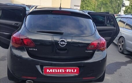 Opel Astra J, 2011 год, 635 000 рублей, 6 фотография