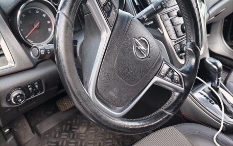 Opel Astra J, 2011 год, 635 000 рублей, 14 фотография