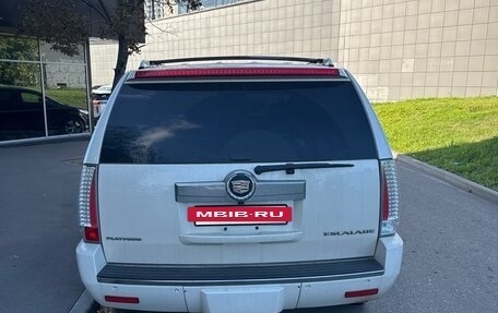 Cadillac Escalade III, 2010 год, 1 550 000 рублей, 4 фотография