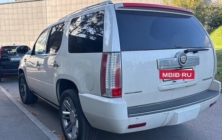 Cadillac Escalade III, 2010 год, 1 550 000 рублей, 3 фотография