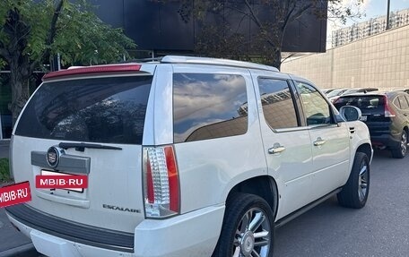 Cadillac Escalade III, 2010 год, 1 550 000 рублей, 5 фотография