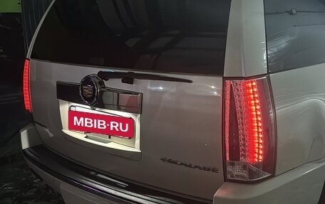 Cadillac Escalade III, 2010 год, 1 550 000 рублей, 21 фотография