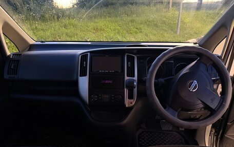 Nissan Serena III, 2008 год, 900 000 рублей, 8 фотография