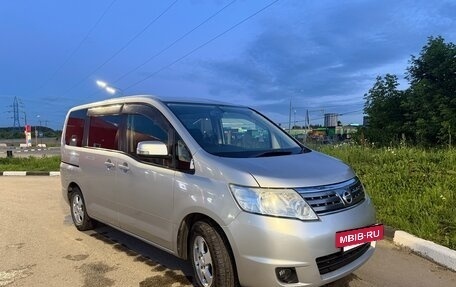 Nissan Serena III, 2008 год, 900 000 рублей, 2 фотография