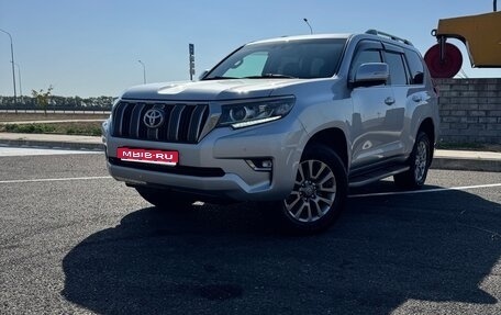 Toyota Land Cruiser Prado 150 рестайлинг 2, 2018 год, 4 400 000 рублей, 1 фотография