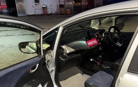 Honda Fit III, 2012 год, 765 000 рублей, 6 фотография