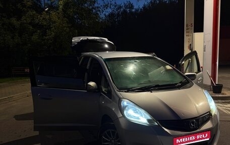 Honda Fit III, 2012 год, 765 000 рублей, 16 фотография