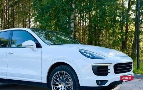 Porsche Cayenne III, 2015 год, 2 730 000 рублей, 10 фотография