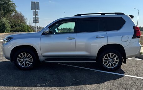 Toyota Land Cruiser Prado 150 рестайлинг 2, 2018 год, 4 400 000 рублей, 4 фотография
