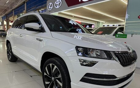 Skoda Karoq I, 2022 год, 1 610 000 рублей, 3 фотография
